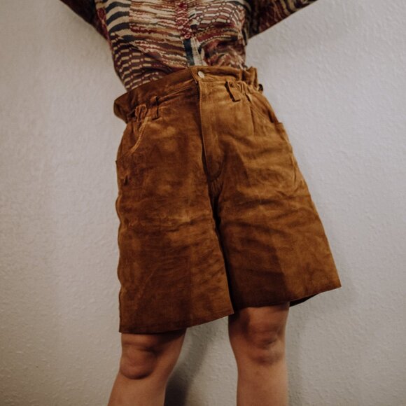 Vintage Brown Suede Leather Paper Bag Shorts High Rise | Size L/XL - Picture 13 of 13